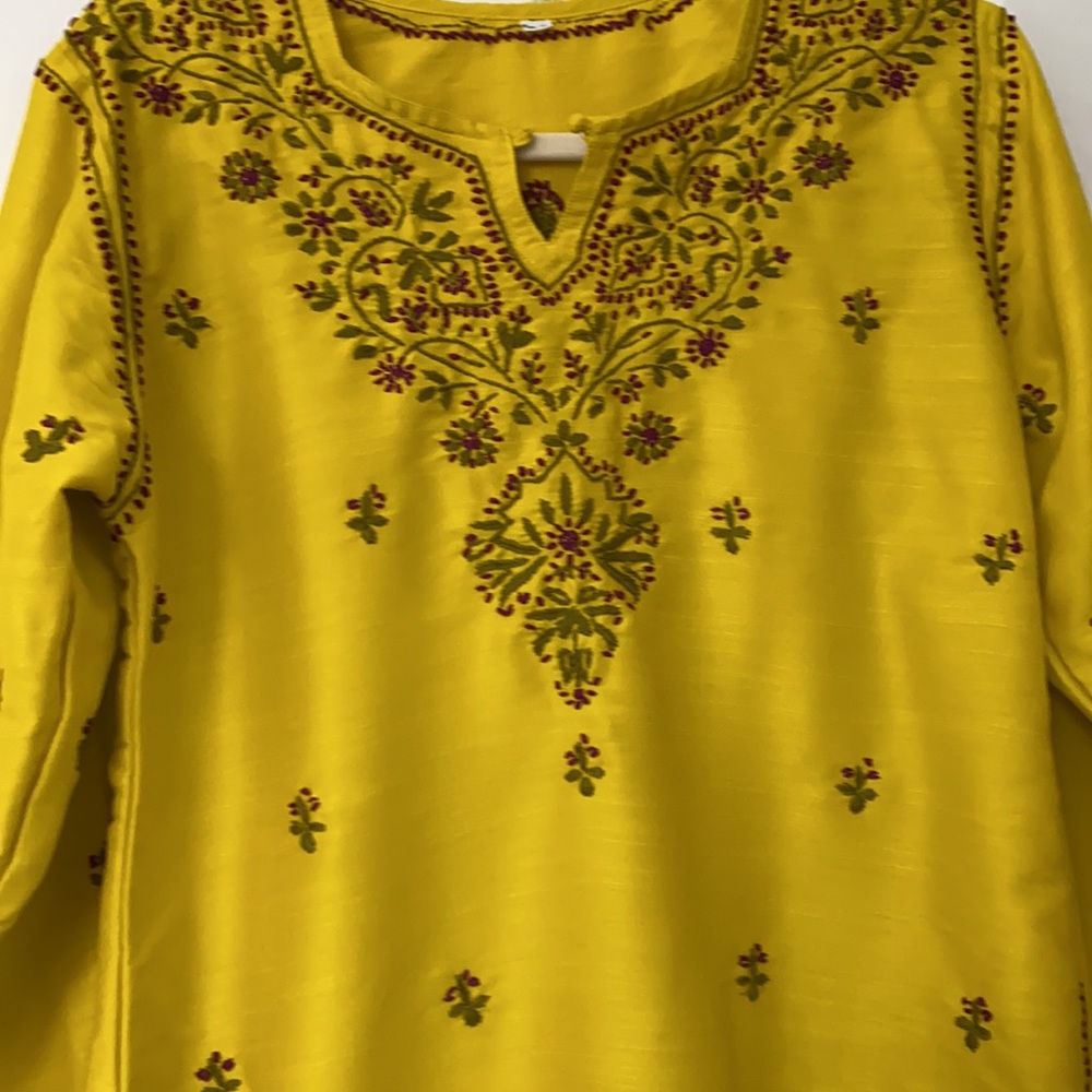 Hand Embroidered Tunic - Picture 2 of 5